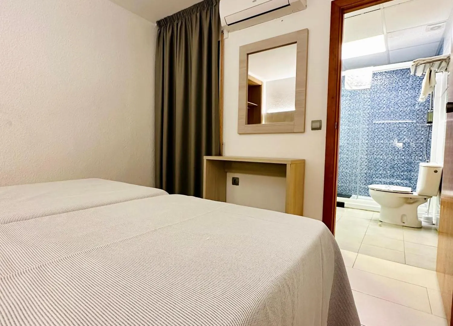 Apartamentos Jet - Adults Only Playa d'en Bossa 3*,  Spagna